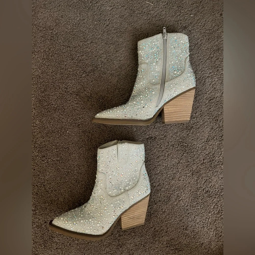 Kady Glitz Western Ankle Boot, Sz 7 NWOB - Picture 6 of 9